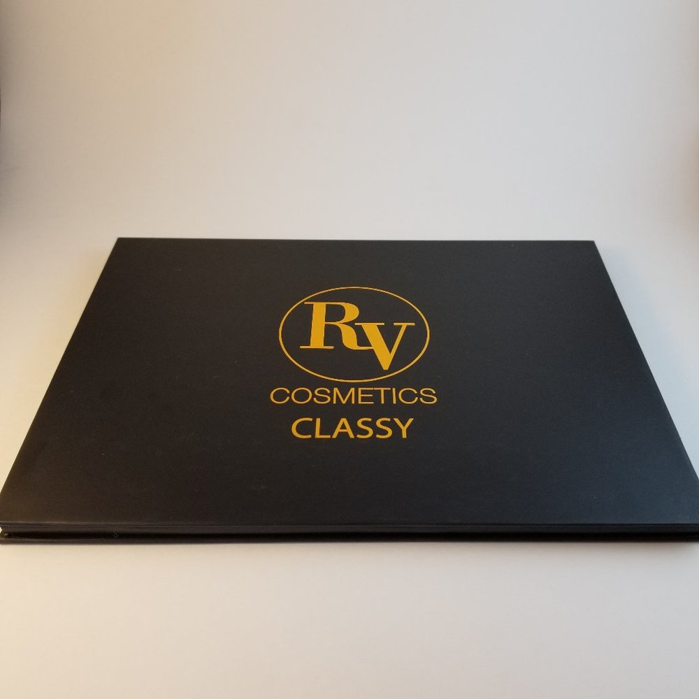 RV Cosmetics Classy